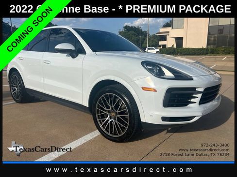 Used 2022 Porsche Cayenne AWD/4WD image 3