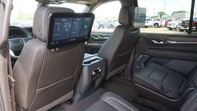 Certified 2021 GMC Yukon Denali w/ Denali Ultimate Package AWD/4WD image 27