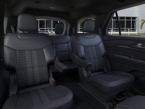 New 2026 Ford Explorer ST-Line w/ ST-Line Street Pack image 11