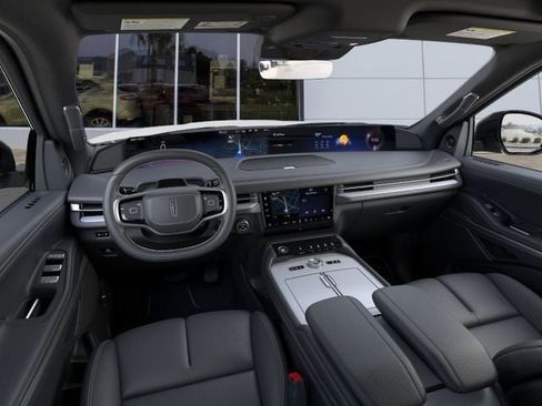 New 2025 Lincoln Navigator Reserve w/ Jet Appearance Package AWD/4WD image 9