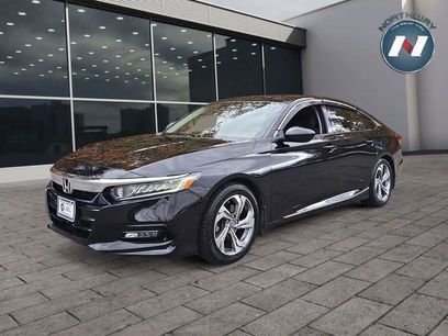 Used 2018 Honda Accord EX