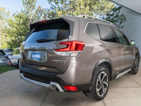Certified 2023 Subaru Forester Touring AWD/4WD image 6