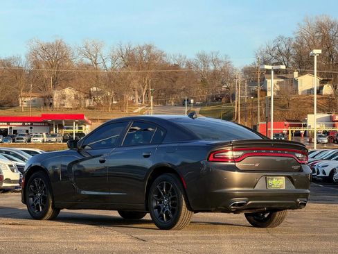 Used 2018 Dodge Charger GT image 5