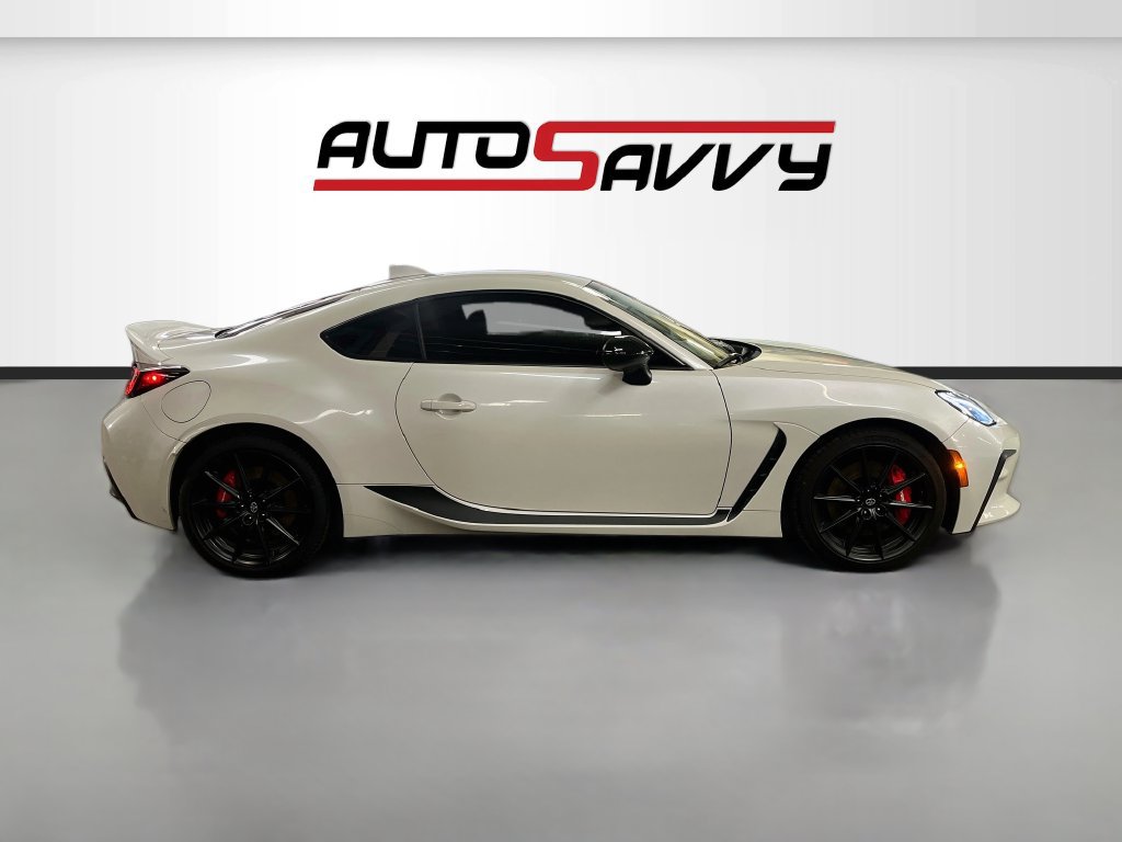 Used 2024 Toyota GR86 Premium w/ Performance Package RWD image 8