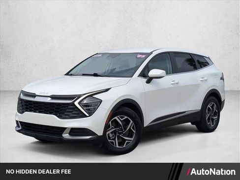 Used 2025 Kia Sportage LX FWD image 1
