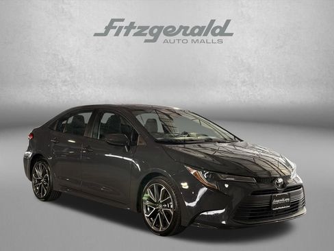 Certified 2023 Toyota Corolla LE image 1