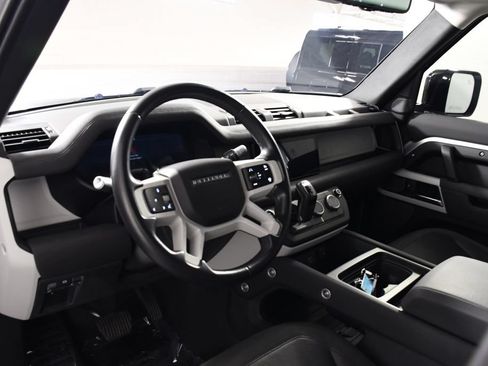 Used 2020 Land Rover Defender 110 First Edition AWD/4WD image 12