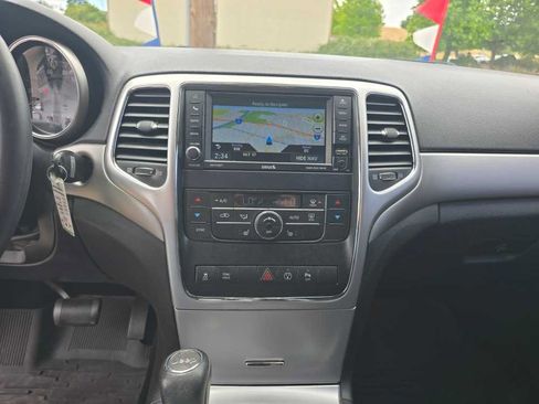 Used 2013 Jeep Grand Cherokee Trailhawk AWD/4WD image 14
