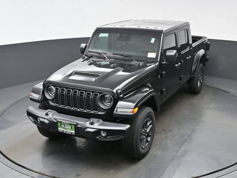 New 2026 Jeep Gladiator Sport AWD/4WD image 21