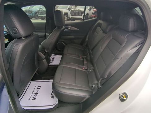 New 2026 Chevrolet Equinox EV LT FWD image 37