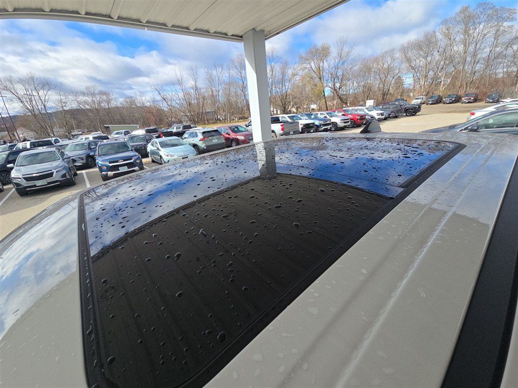 Used 2025 RAM 1500 Laramie w/ Bed Utility Group AWD/4WD image 19