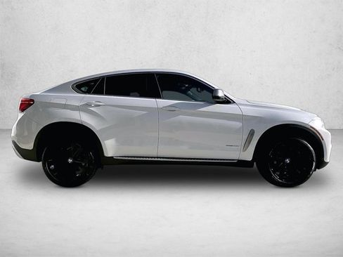 Used 2017 BMW X6 sDrive35i RWD image 5
