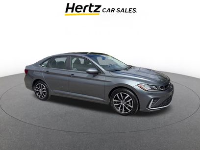 Used 2025 Volkswagen Jetta SE