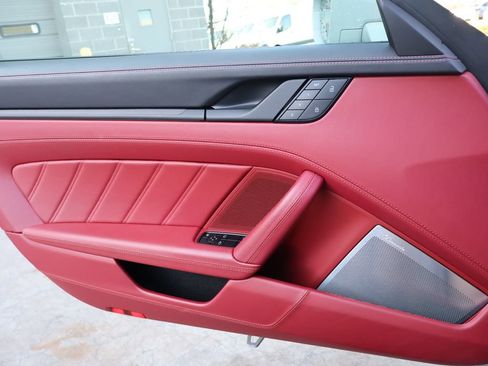 Used 2023 Porsche 911 Targa 4 GTS image 38