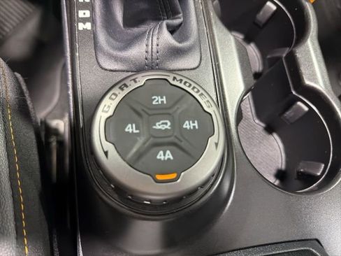 Used 2023 Ford Bronco Badlands w/ Sasquatch Package image 22