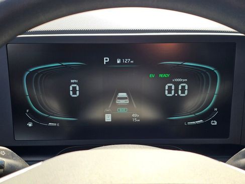 New 2026 Kia Niro LX FWD image 11