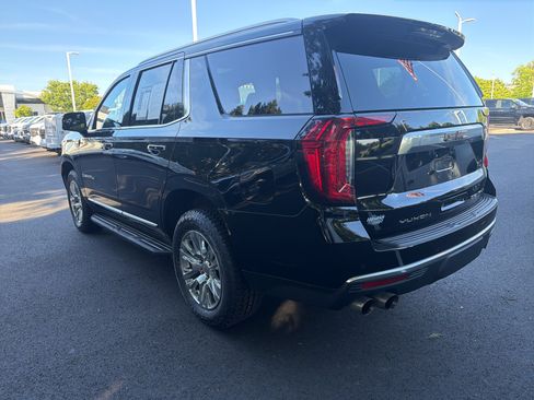 Used 2024 GMC Yukon Denali AWD/4WD image 8