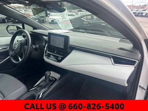 Certified 2024 Toyota Corolla SE FWD image 7