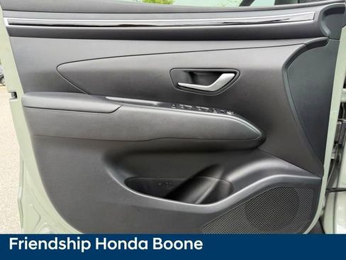 Used 2023 Hyundai Santa Cruz SEL Premium w/ Cargo Package AWD/4WD image 14