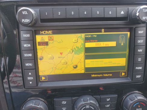 Used 2010 Ford Escape Limited image 49