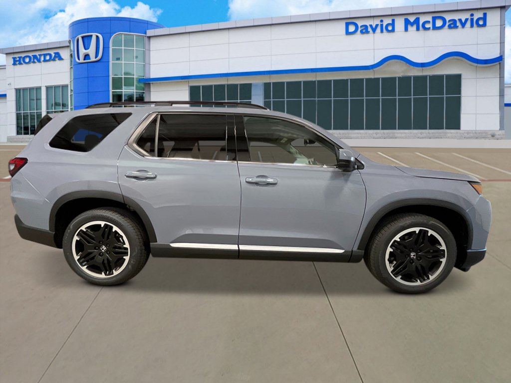 New 2026 Honda Pilot Touring image 7