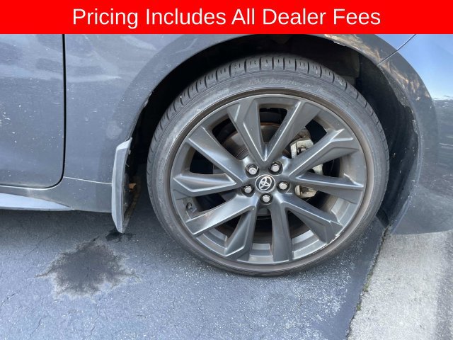 Used 2025 Toyota Corolla SE w/ Convenience Package FWD image 11