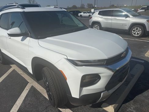 Used 2023 Chevrolet TrailBlazer LT image 4