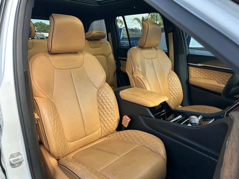 Used 2023 Jeep Grand Cherokee Summit w/ Adv Protech Group IV AWD/4WD image 48