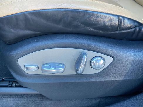 Used 2016 Porsche Cayenne image 10