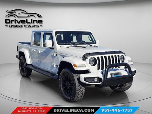Used 2022 Jeep Gladiator Overland AWD/4WD image 7