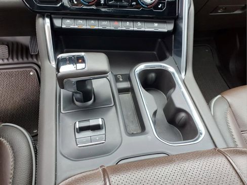Used 2023 GMC Sierra 1500 Denali AWD/4WD image 13