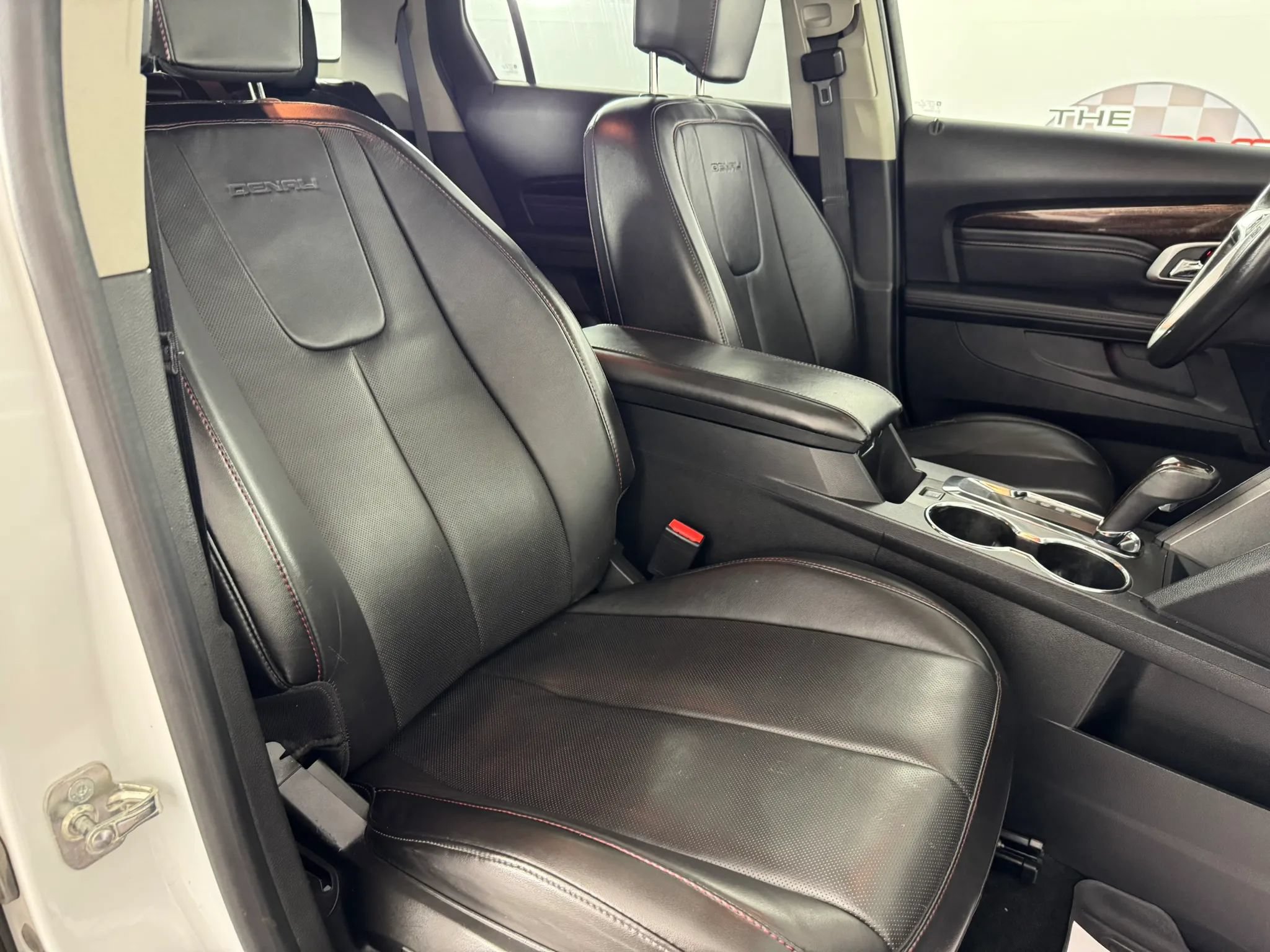 Used 2014 GMC Terrain Denali w/ LPO, Protection Package AWD/4WD image 35