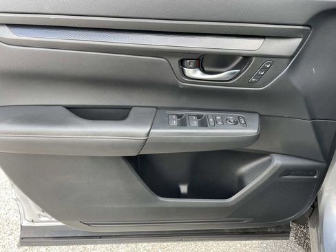 Used 2025 Honda CR-V Sport-L image 16