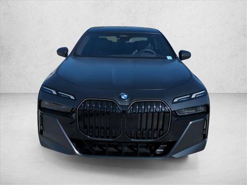 New 2026 BMW 740i RWD image 6