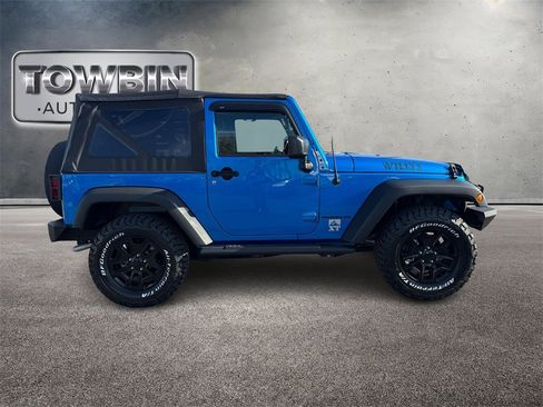 Used 2016 Jeep Wrangler Sport image 3