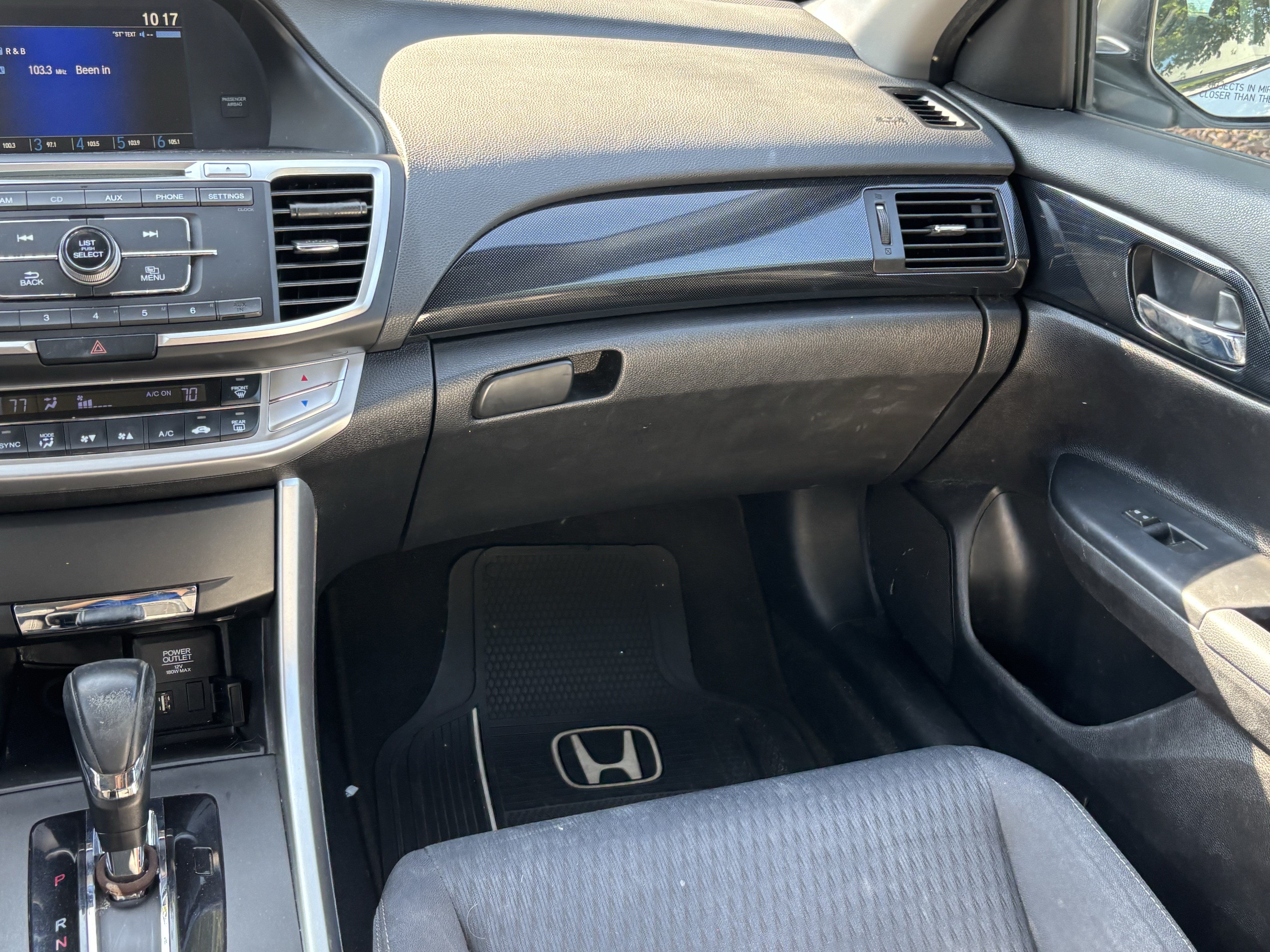 Used 2015 Honda Accord Sport image 34