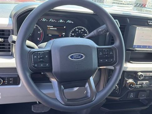 New 2026 Ford F250 XLT w/ FX4 Off-Road Package AWD/4WD image 19