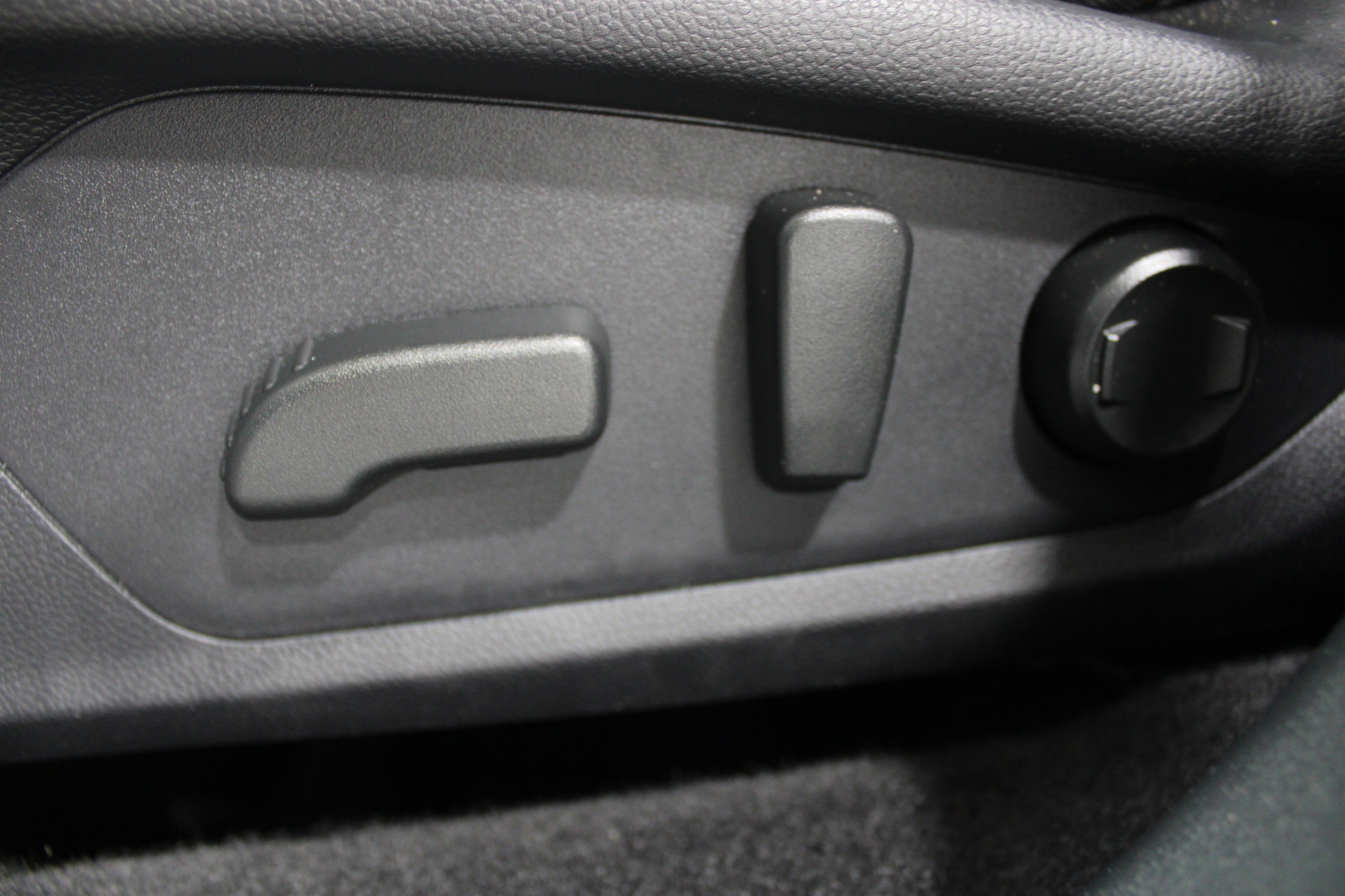 Certified 2026 Subaru Forester Touring AWD/4WD image 13