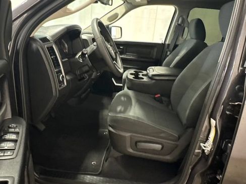 Used 2022 RAM 1500 Express w/ Wheel & Sound Group AWD/4WD image 12