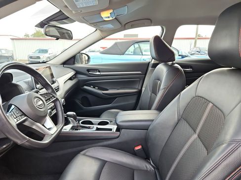 Used 2024 Nissan Altima 2.5 SR image 21