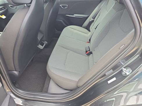 New 2026 Kia K4 FWD image 16
