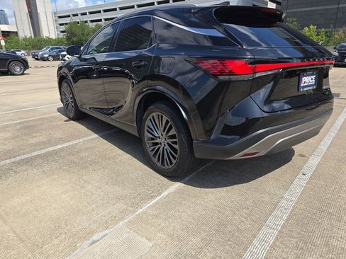 Used 2023 Lexus RX 350 FWD w/ Accessory Package (K3) image 7