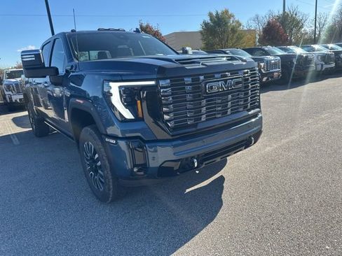 New 2026 GMC Sierra 2500 Denali Ultimate image 4