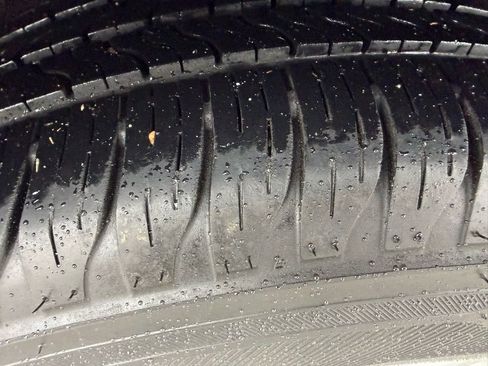 Used 2022 Chrysler Pacifica Touring-L image 25