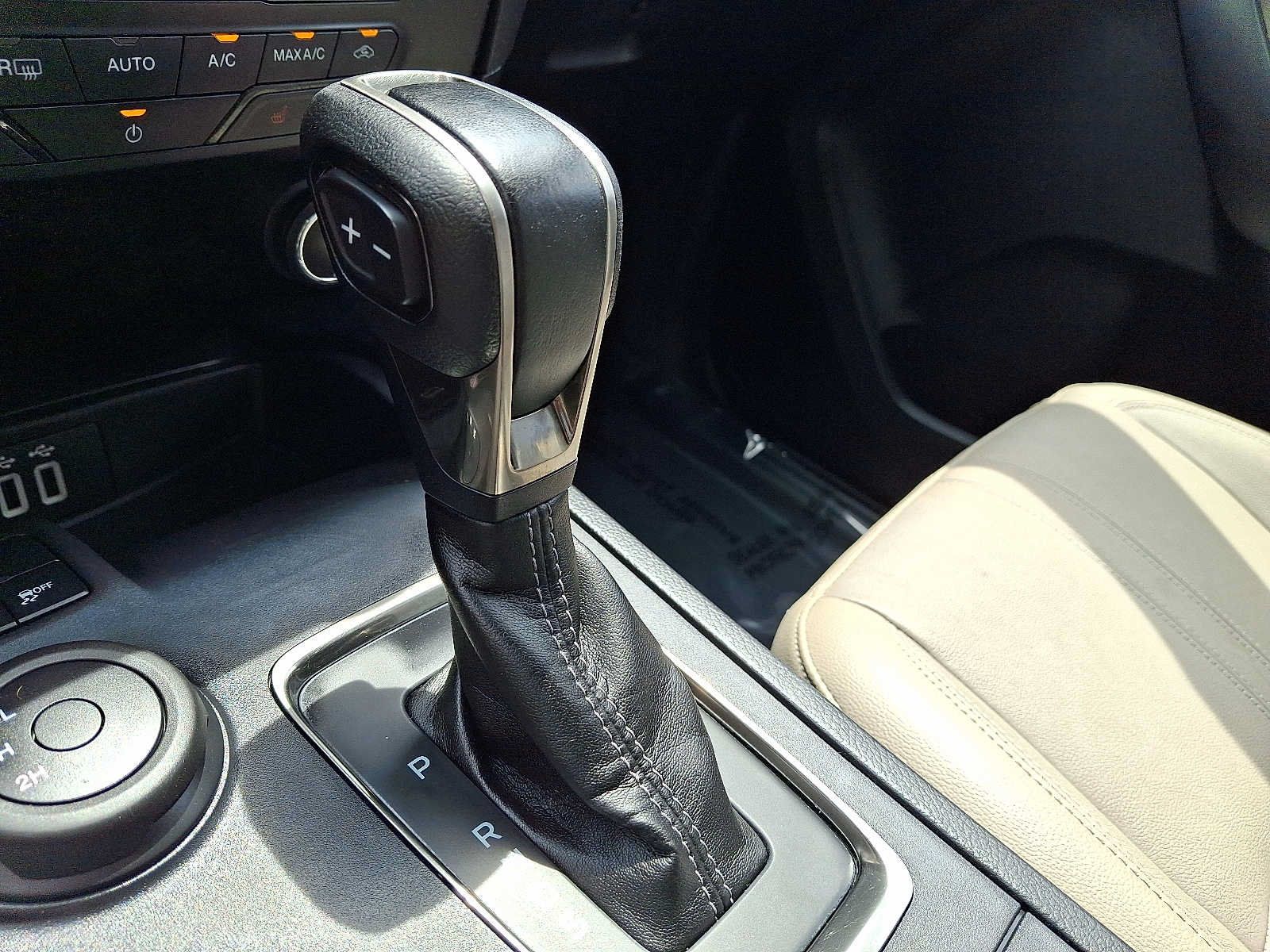 Used 2019 Ford Ranger Lariat AWD/4WD image 14