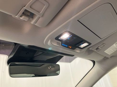 Used 2023 Ford Mustang Mach-E Premium image 19