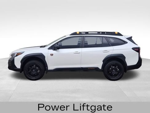 Used 2023 Subaru Outback Wilderness image 7