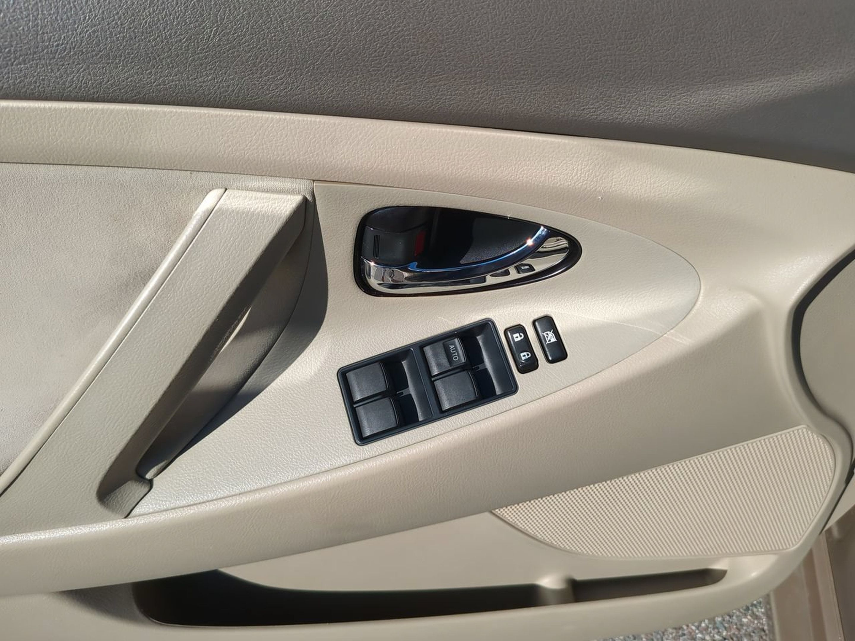 Used 2007 Toyota Camry LE FWD image 17