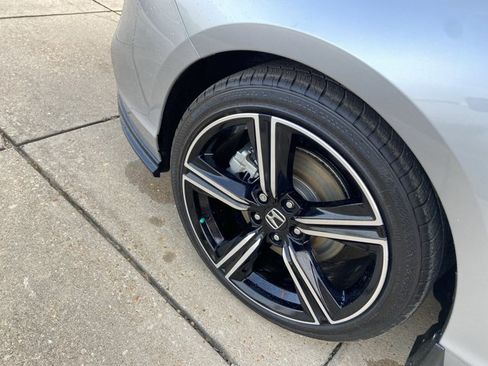 Used 2024 Honda Accord Sport image 25