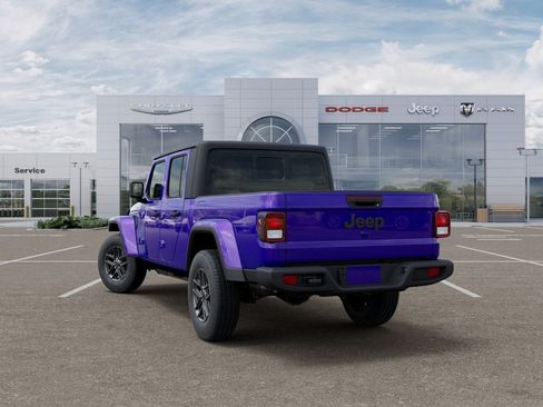 New 2026 Jeep Gladiator Sport AWD/4WD image 3